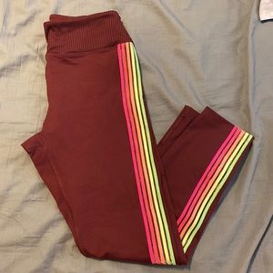 VS PINK ultimate leggings!